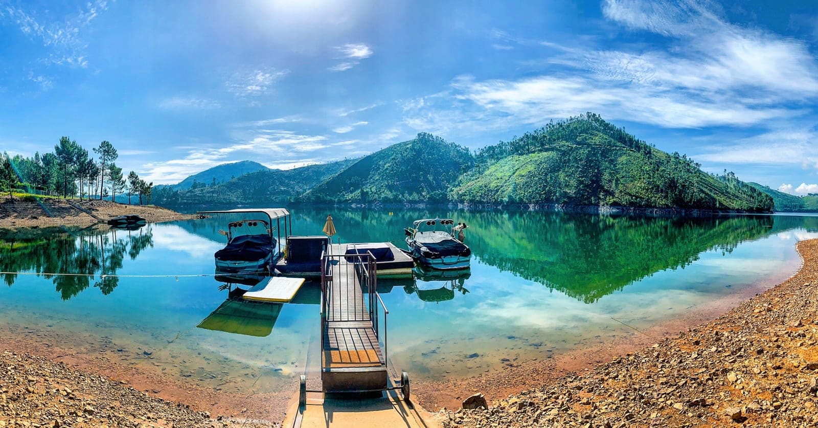 Sidewake lake house 7